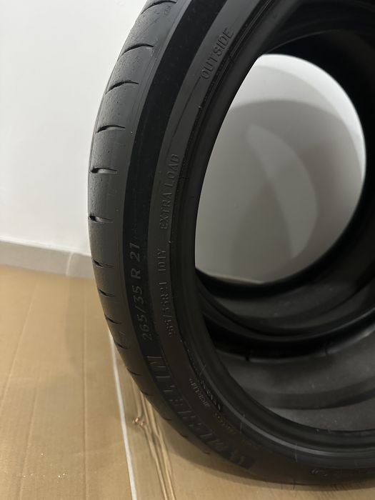 MICHELIN Pilot sport EV 265/35 R21
