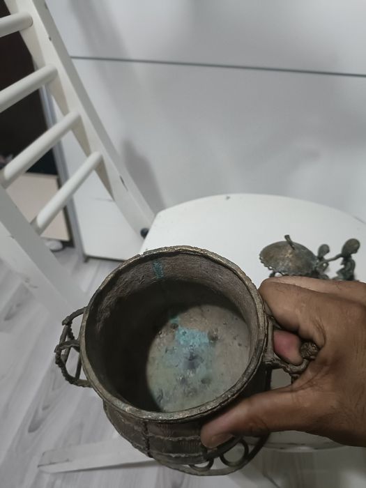 Oală sau borcan Kuduo - Ashanti Ghana - Bronz sau alamă secolul XX - Artă africană veche