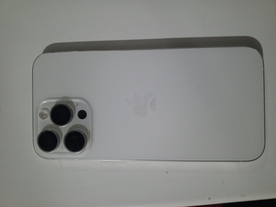 15 pro max 256gb