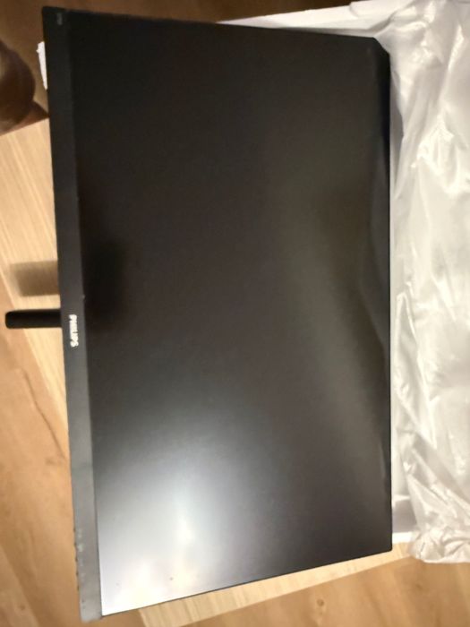 Монитор Philips 27” 275е
