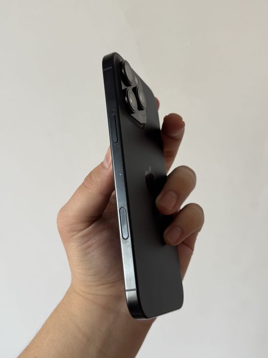 iPhone 16 Pro Max 256GB.95%.Sim+eSim