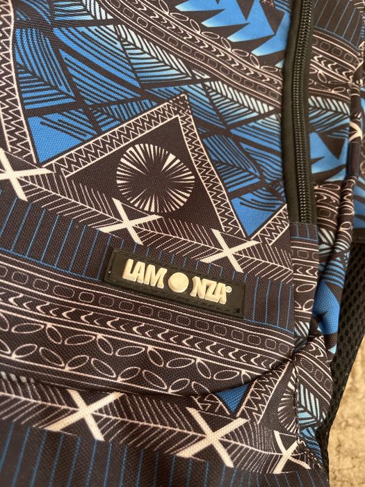 Ghiozdan pentru băieți foarte foarte încăpător