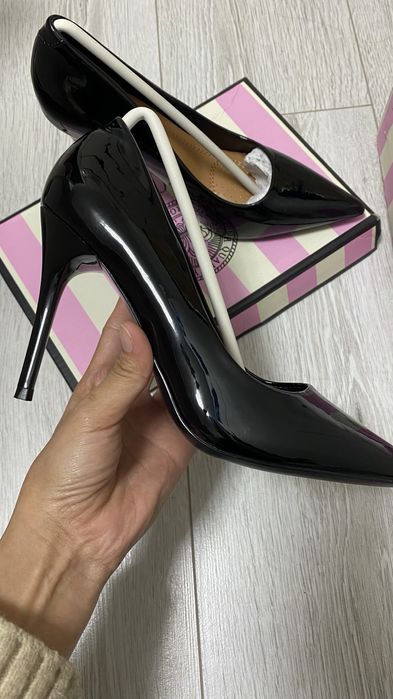 женский туфли черные