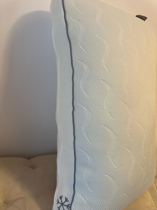 Perna wellpur spuma cu memorie aproape noua