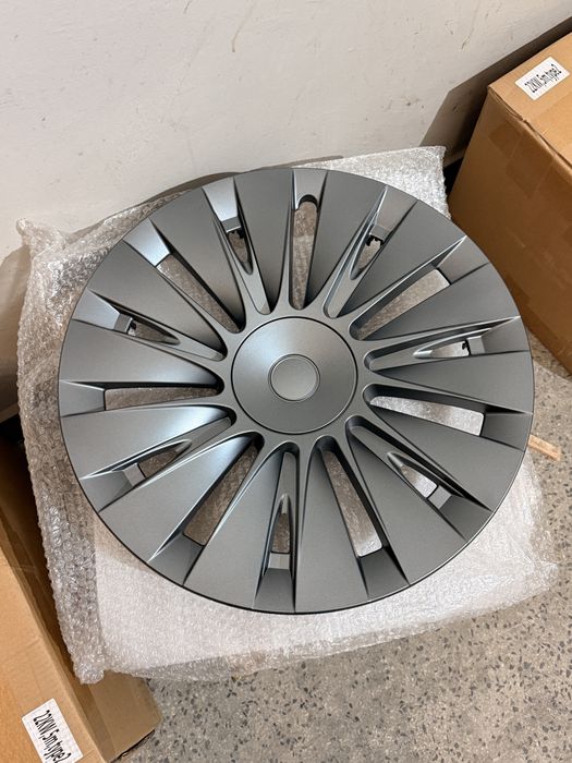 19″ Тасове с Капачки Тесла Лого за Tesla Model / Тесла Модел У