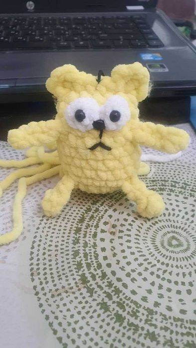 Вязаные брелки и игрушки