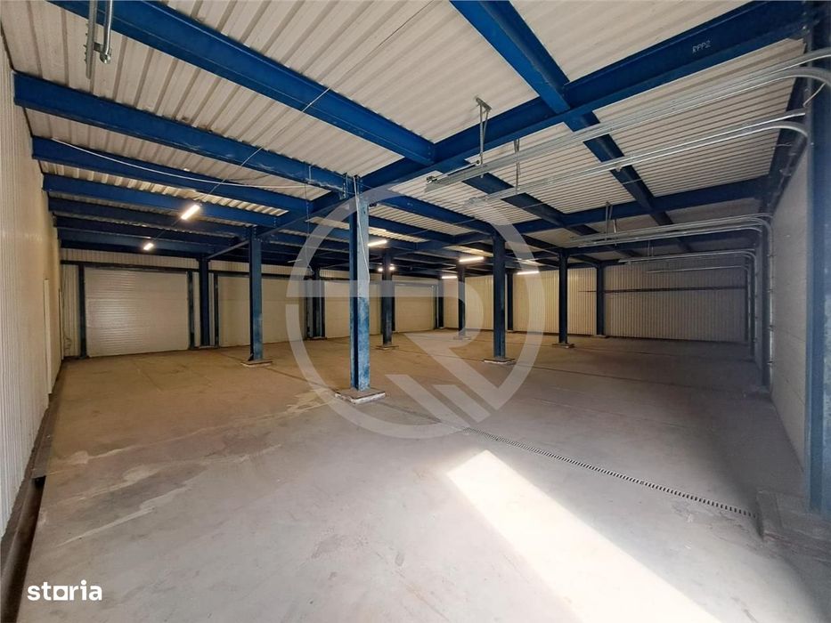 Hala de 400 mp utili, 4 porti acces, situata in Luna de Sus!