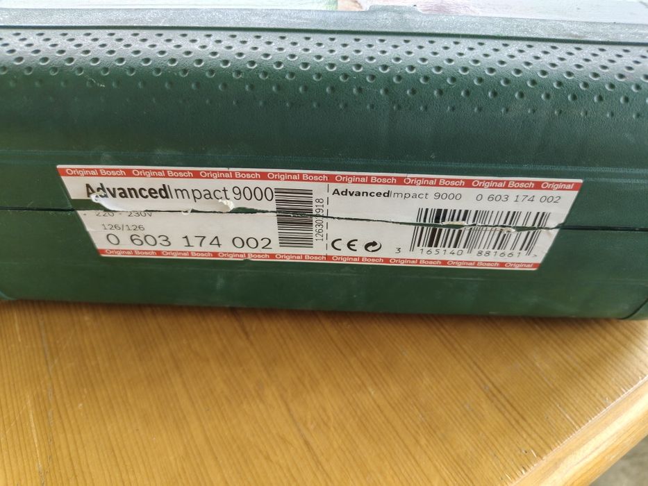 Bormașină cu percuție Bosch AdvancedImpact 9000, 900W
