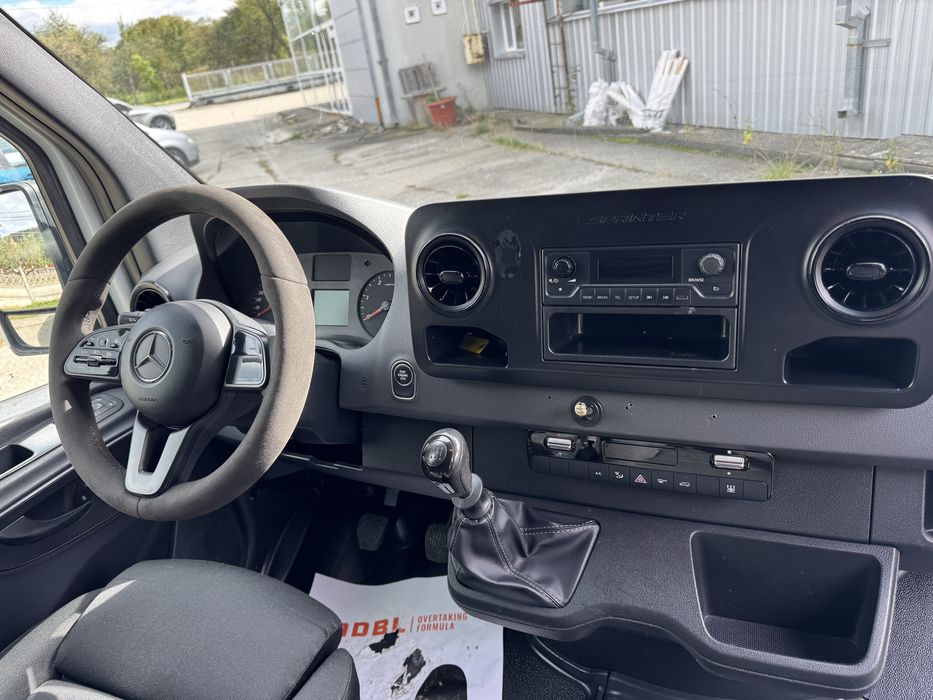 Mercedes Benz Sprinter 316 2019 AC Pilot Navi