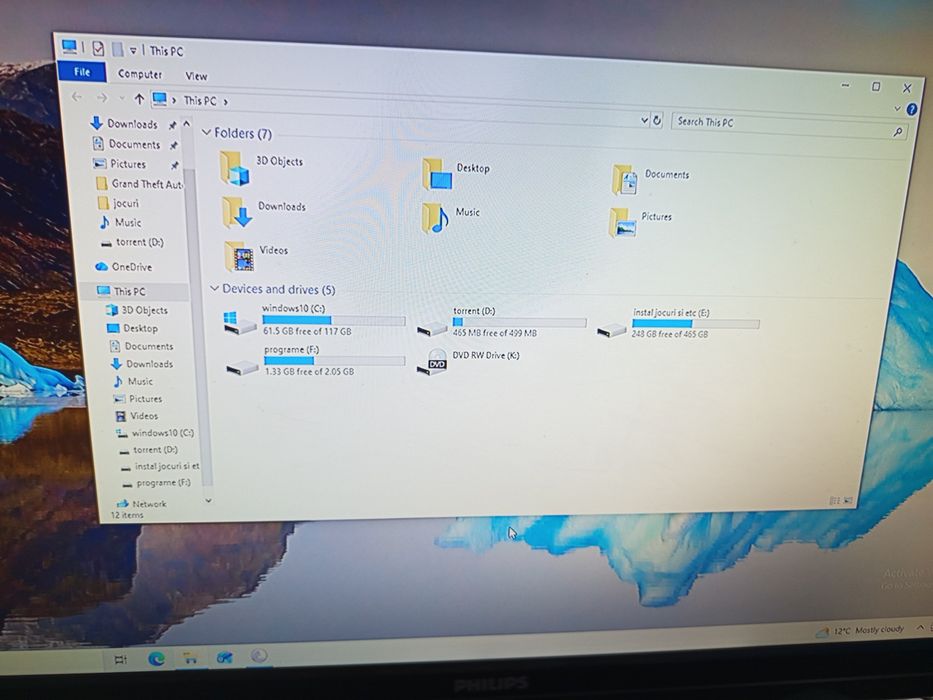 Vând doar unitatea i7