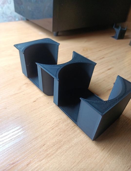 Подстаканник БМВ  е30, е34, е36