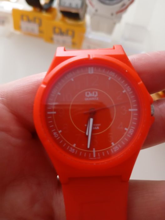 Дамски часовници