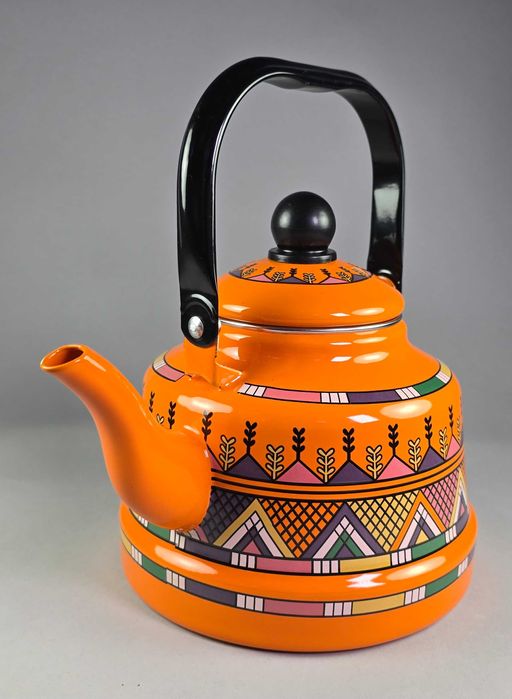 Емайлиран Чайник