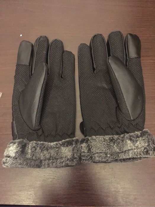 Зимние утеплённые мужские сенсорные перчатки