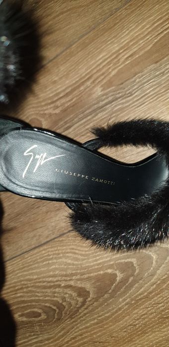 Sandale Giuseppe Zanotti