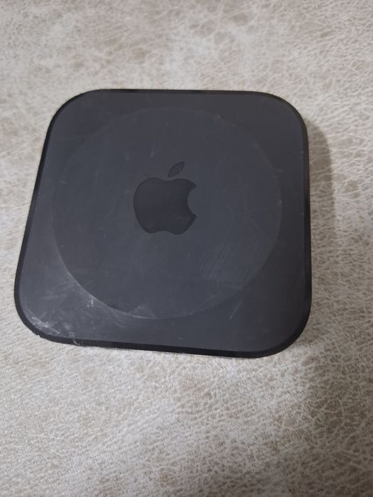 Apple tv model A1469 cu telecomanda