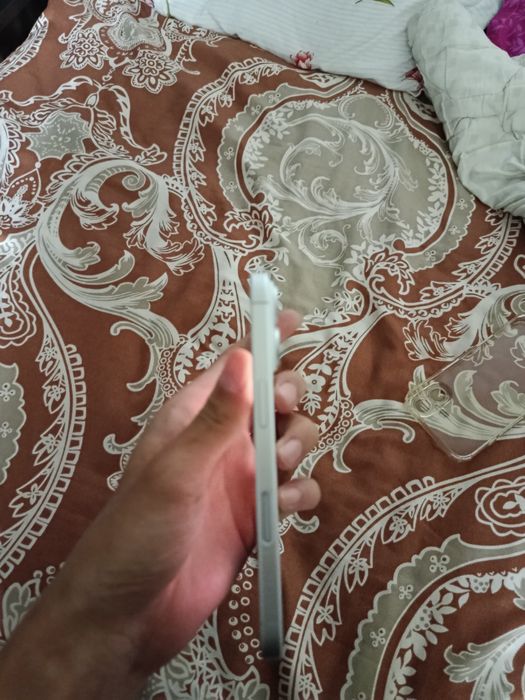 Iphone 16 128гббб