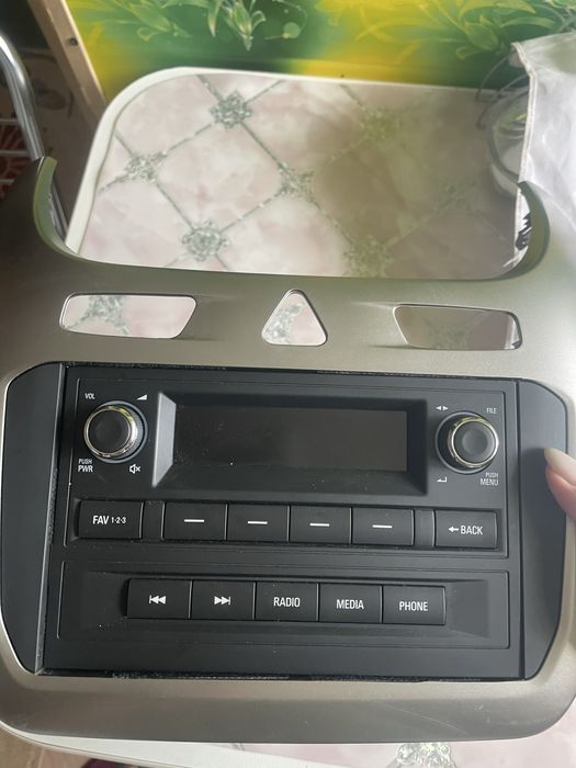 Магнитофон автомагнитофон