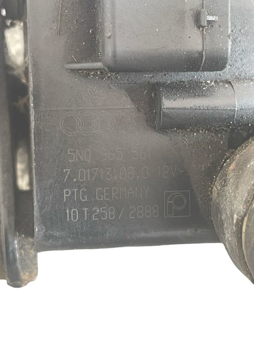 Pompa De Apa Auxiliara Volkswagen Golf Vi 5K1 2008 - 2013 1.6 Tdi Cayc