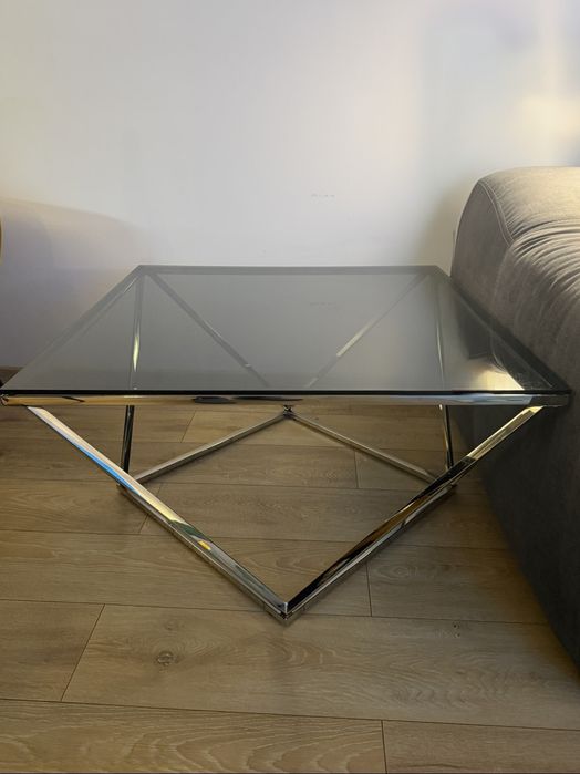 Холна маса / Кафе маса (стъкло и метал)