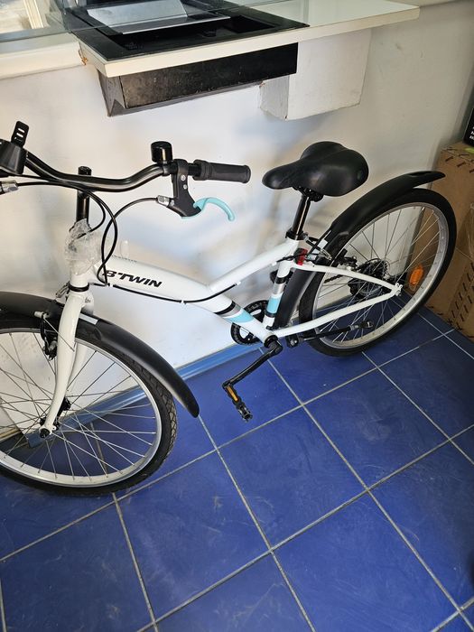 Bicicleta b'twin 24" amanet Canta