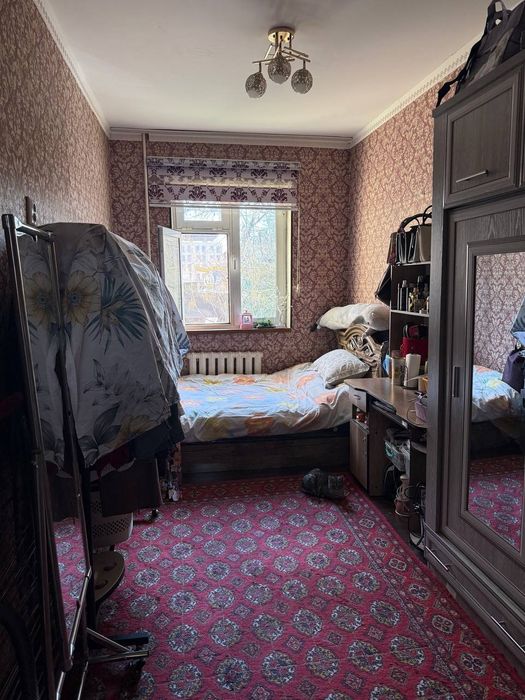 Чиланзар - 19 КВ 2*3/2/4. 50 м2 Срочно Продам квартиру