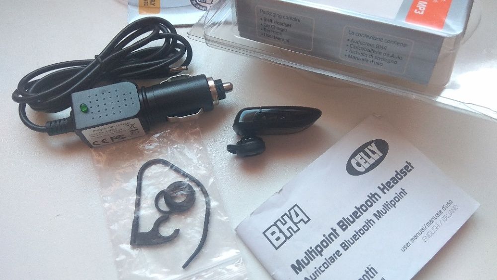 dispozitiv handsfree casca bluetooth cu încărcător auto moto taxi