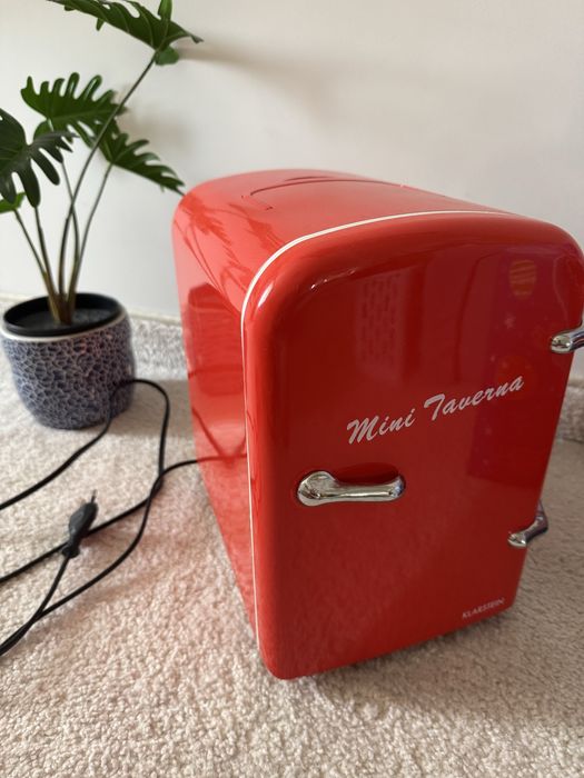 Мини-хладилник  KLARSTEIN