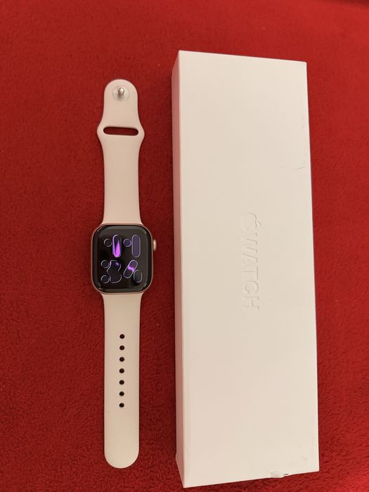 Apple watch 11 GPS+ cellular carcaca rose gold