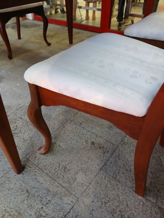 Винтидж комплект маса  и столове