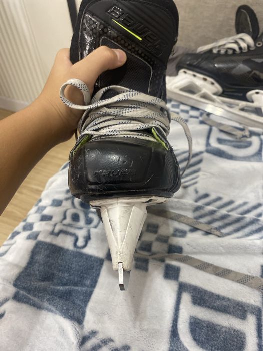 Продам коньки bauer ELiTE ,размер 6.5