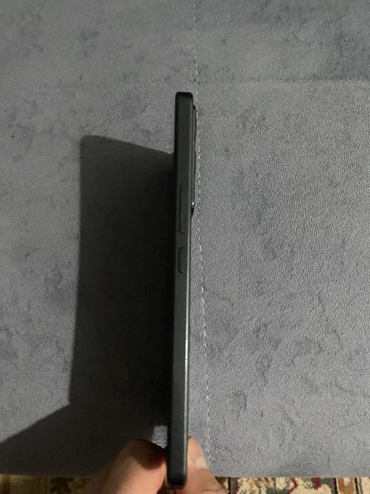 Продам телефон VIVO V29e 5G