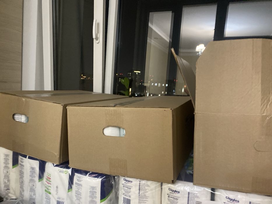 Подгузники Giggles L 6500тг