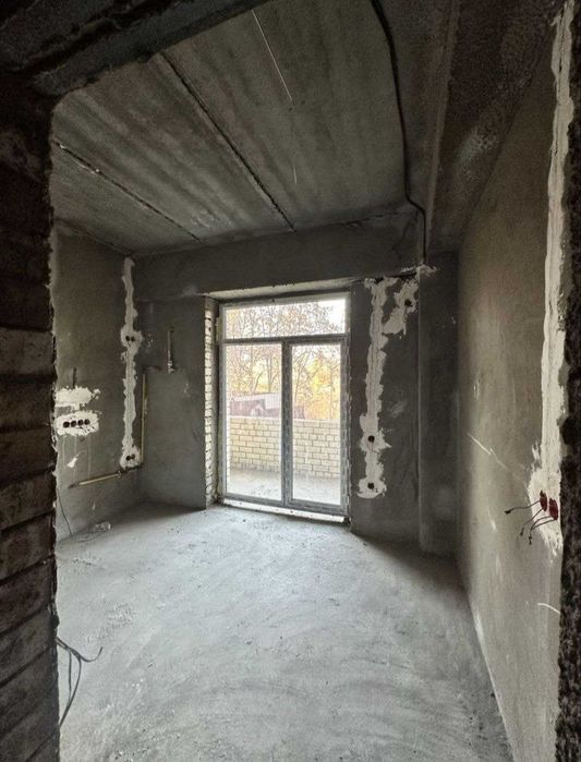 Продается 4-х Комнатная 7-Этаж/9 новостройка Пойтахт.