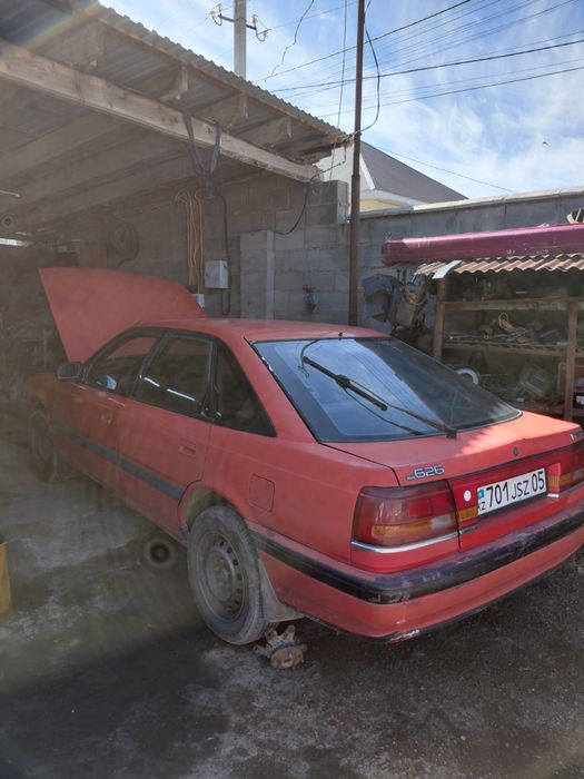 Запчасти на авто mazda 626