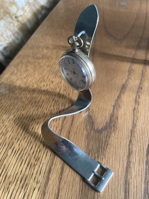 Vand suport ceas de buzunar  diferite marimi