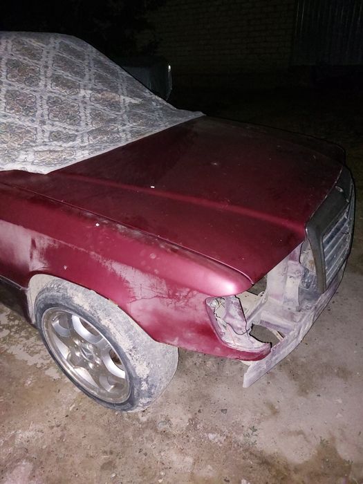 Мерседес 124w. 200Е