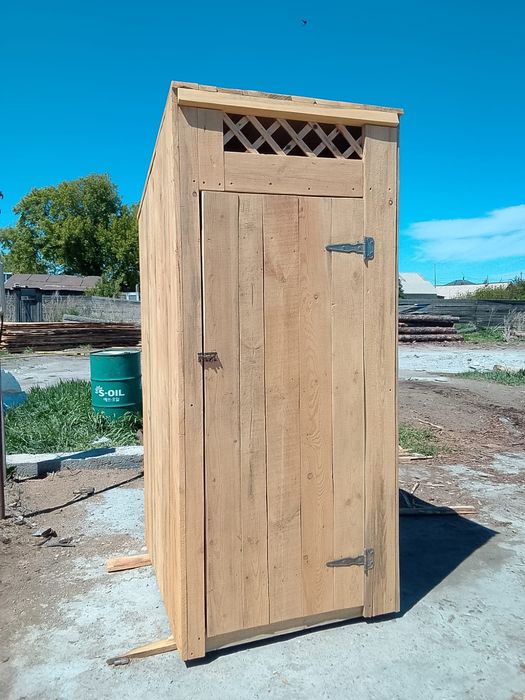 Туалеты из дерева