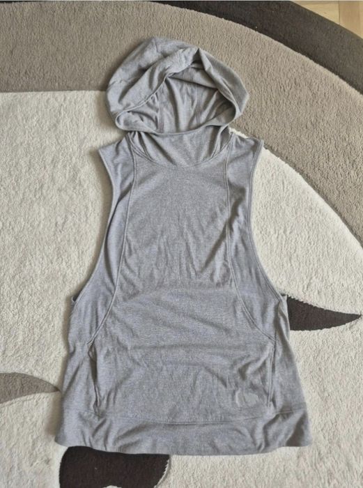 Maiou cu glugă Under Armour HeatGear, Bărbați - Mărimea M