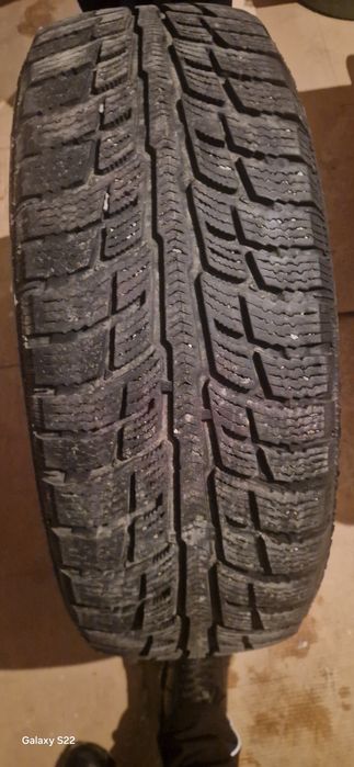 Продам шины р17 буу