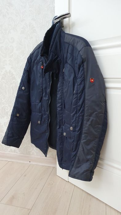 Куртка демисезон