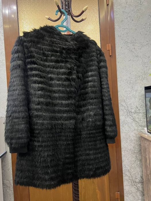 Женская джемпер.