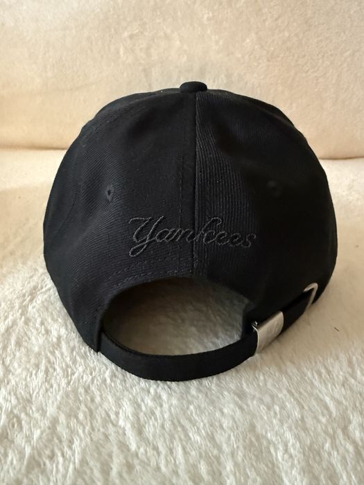 Sapca Neagra cu Logo negru Brodat New Era New York Yankees- Marime reglabila universala