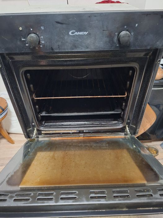 Продам духовой шкаф