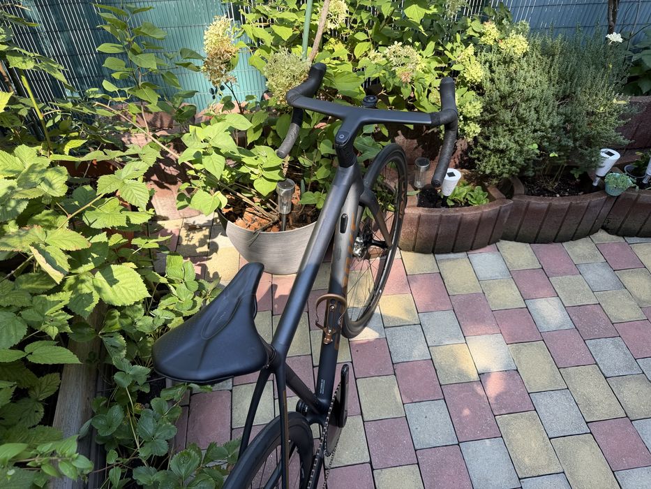 Cursiera Specialized S-Works viteza, confort, ideala atat pe plat cat si la urcari abrupte. Full carbon, 6,85kg