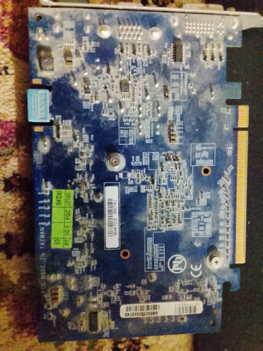 Продам видео карту за 3900