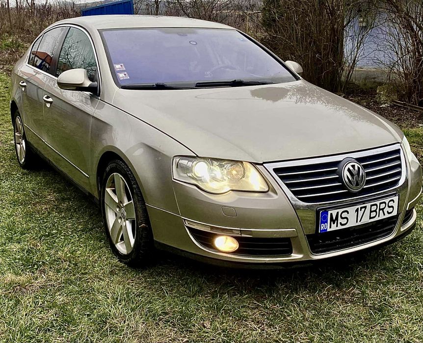Vând Volkswagen Passat b6