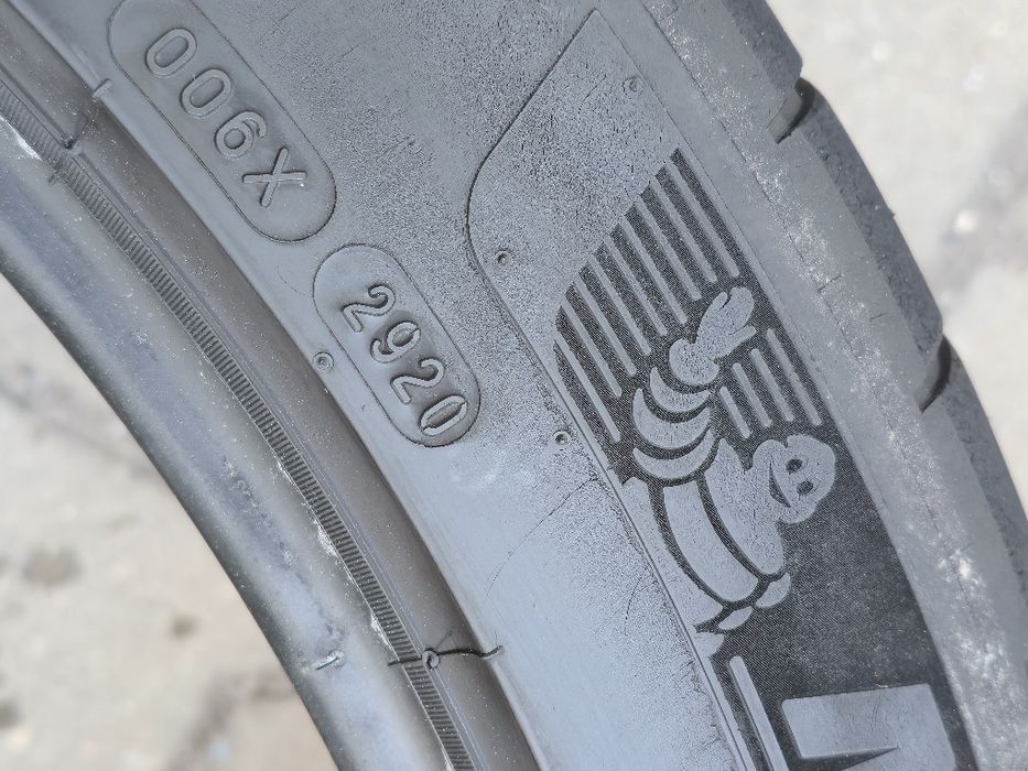 325 35 22 Michelin