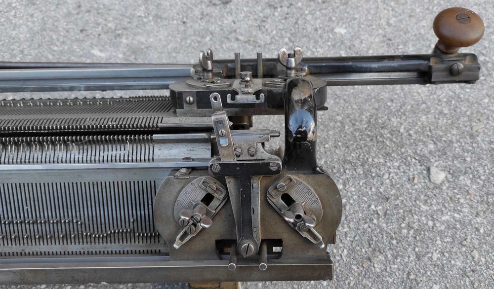 Ръчна плетачна машина Диамант