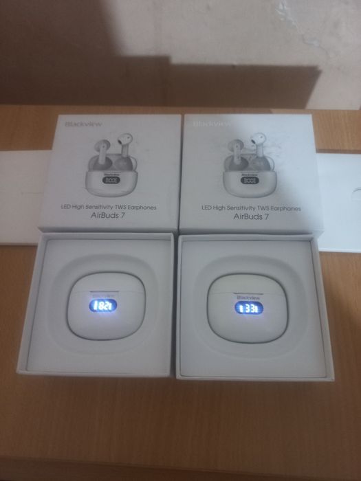 Без проводные  наушники